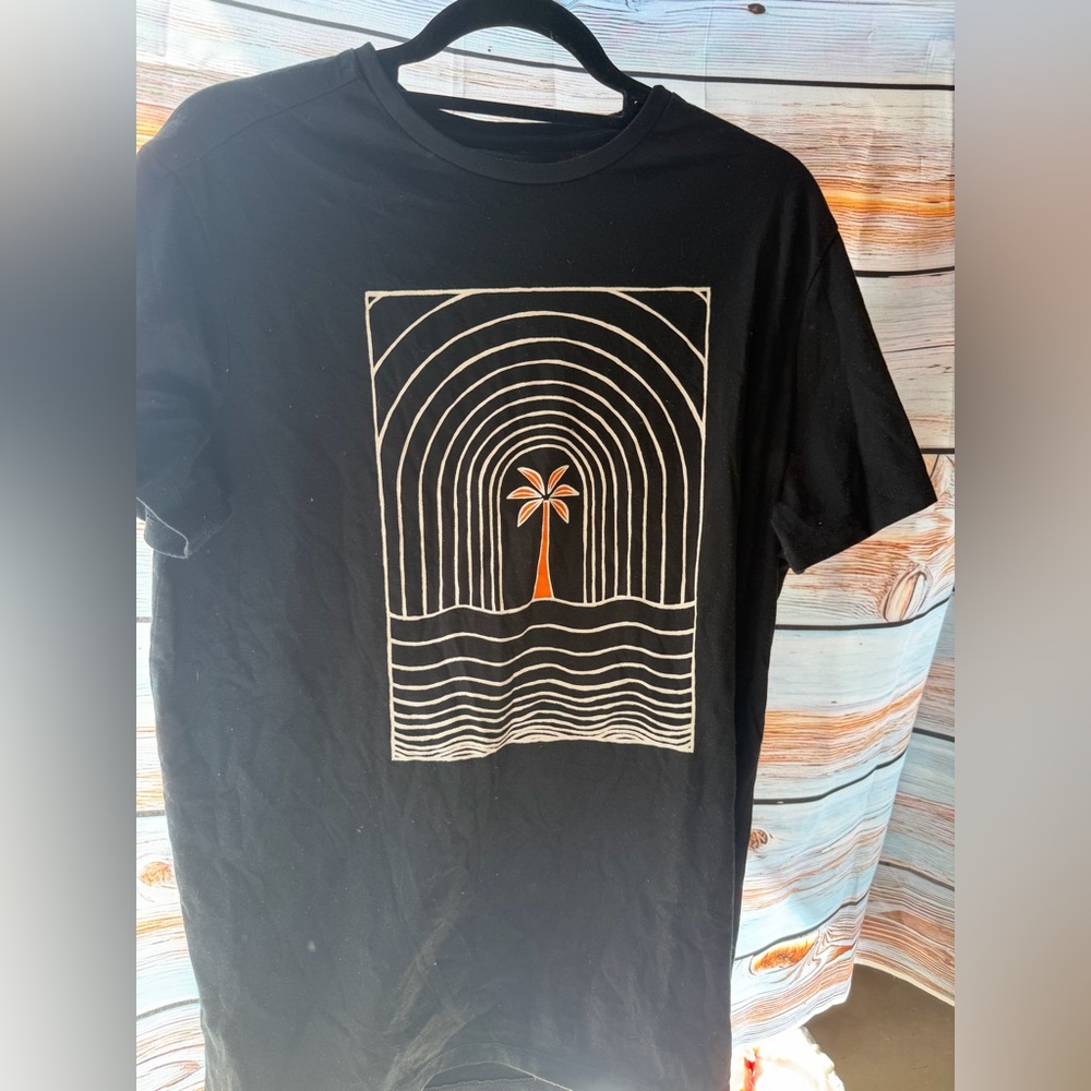 Goodfellow & Co Black Short-Sleeve Tee with Orange Accent Palm Graphic